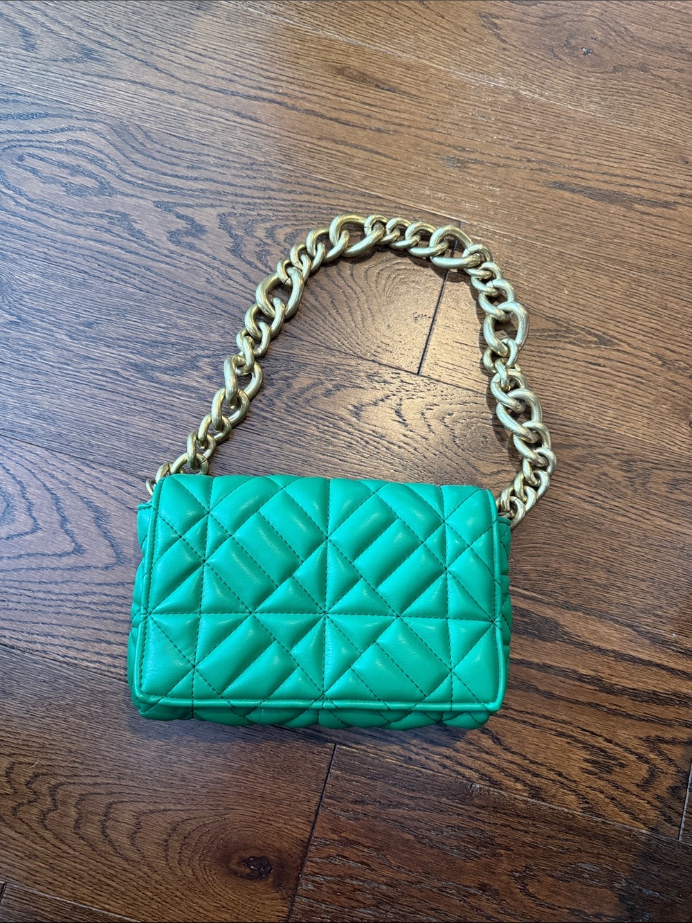 Zara green chain strap quilted shoulder bag